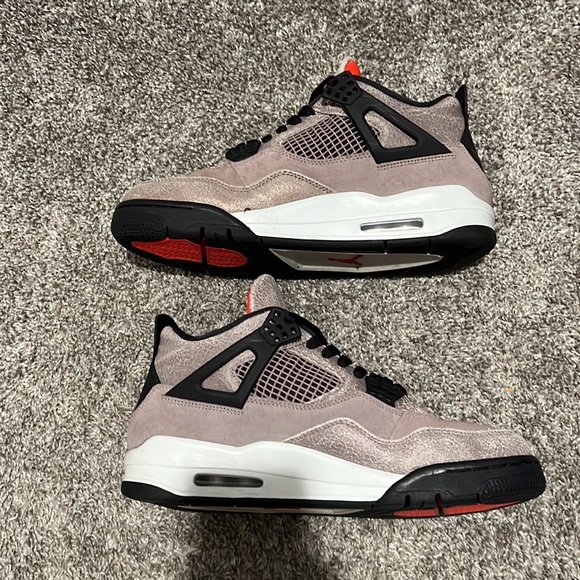 Retro 4 Jordan’s - Picture 8 of 12